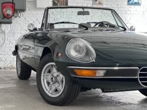 Immagine 59/68 di Alfa Romeo Spider Veloce 2000 (1977)