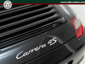 Imagen 24/54 de Porsche 911 Carrera 4S (2006)