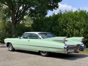 Bild 8/13 von Cadillac Coupe DeVille (1959)