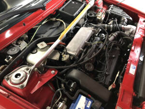 Image 32/33 of Lancia Delta HF Integrale Evoluzione I (1992)