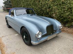 Image 5/50 de Aston Martin DB 2 Vantage DHC (1952)