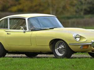 Bild 2/50 von Jaguar Type E (2+2) (1969)