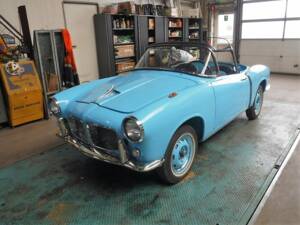 Image 38/50 de FIAT 1200 Spyder (1957)