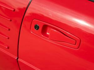 Image 30/50 of Ferrari Mondial T (1991)