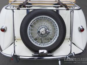 Image 26/70 of MG TF 1500 (1955)