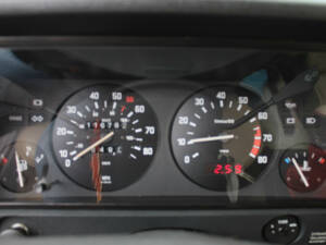 Image 12/30 of BMW 320i (1982)
