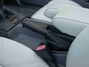 Bild 59/92 von BMW 325i (1994)