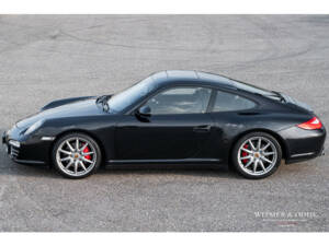 Image 2/32 de Porsche 911 Carrera 4S (2009)