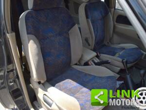 Immagine 8/10 di Nissan Terrano II 2.7 TD (2000)
