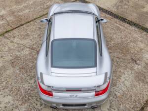 Image 10/25 of Porsche 911 GT2 (2001)