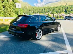 Bild 4/14 von Audi RS6 Avant (2008)