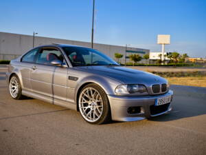 Immagine 3/61 di BMW M3 (2005)