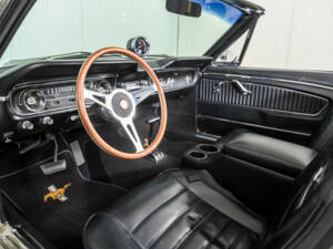 Immagine 11/50 di Ford Mustang 289 (1965)