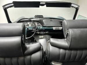 Image 16/23 of Citroën DS 21 (1969)