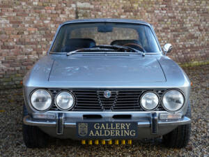 Bild 5/50 von Alfa Romeo 2000 GTV (1972)