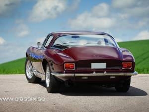 Image 2/38 of ISO Grifo GL 350 (1967)