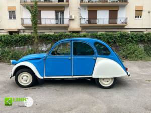 Immagine 2/10 di Citroën 2 CV 6 (1979)