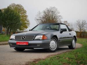 Bild 1/28 von Mercedes-Benz 500 SL (1990)