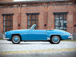 Imagen 2/50 de Mercedes-Benz 190 SL (1962)
