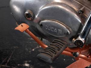 Afbeelding 42/50 van Ducati DUMMY (1962)