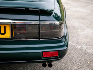 Image 31/45 de Jaguar XJRS 6.0 (1993)