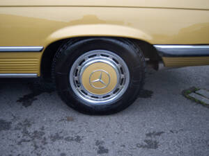 Image 26/30 of Mercedes-Benz 450 SLC (1978)