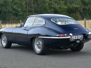 Image 10/50 de Jaguar Type E 3.8 (1962)