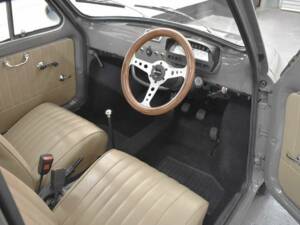 Image 15/33 of FIAT 500 L (1972)