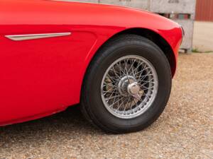 Bild 18/50 von Austin-Healey 100&#x2F;6 (BN4) (1957)