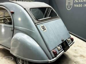 Immagine 15/42 di Citroën 2 CV  AZL (1958)