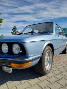 Image 5/15 of BMW 520 (1975)