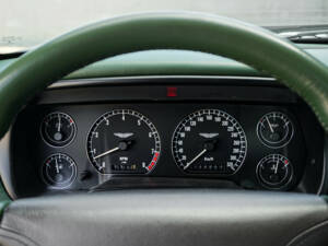 Image 10/40 of Aston Martin DB 7 Vantage (2000)