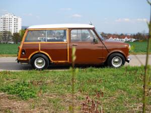 Image 44/45 of Austin Mini Countryman (1968)