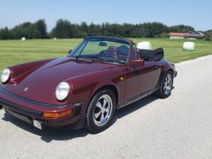 Image 17/31 of Porsche 911 SC 3.0 (1983)