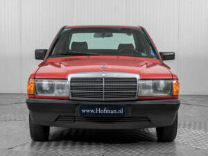 Image 15/50 of Mercedes-Benz 190 D (1984)