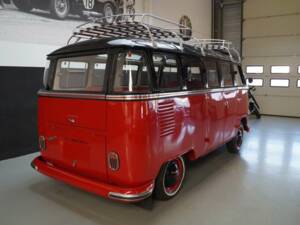 Image 35/50 of Volkswagen T1 Brasil &quot;Samba&quot; (1975)