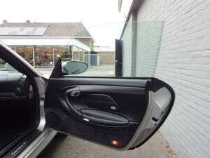 Bild 70/100 von Porsche 911 Carrera 4S (2002)