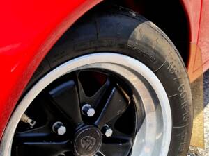 Image 21/31 of Porsche 911 ST 2.2 (1969)