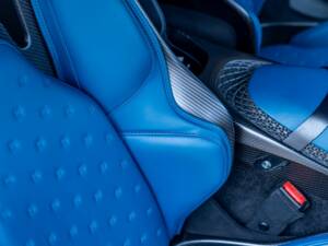 Bild 47/50 von Aston Martin DBS GT Zagato (2020)