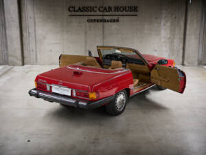 Image 87/89 of Mercedes-Benz 560 SL (1986)