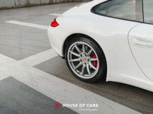 Image 19/47 of Porsche 911 Carrera 4S (2009)