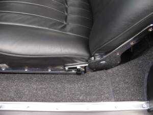 Image 56/100 of Porsche 356 B 1600 Super (1961)