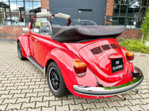 Image 2/40 de Volkswagen Beetle 1303 LS (1973)