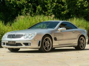 Image 12/50 of Mercedes-Benz SL 65 AMG (2005)