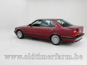 Image 4/15 of BMW M5 (1992)