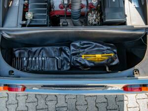 Image 10/36 de Ferrari 328 GTB (1986)