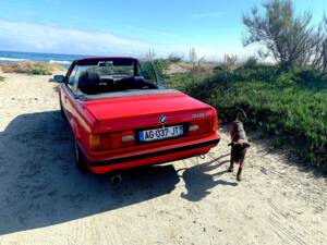 Image 6/6 de BMW 318i (1991)