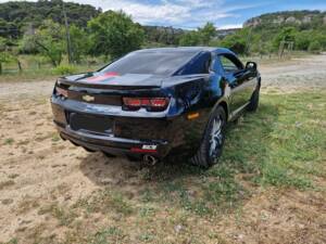 Image 2/5 of Chevrolet Camaro (2012)