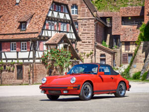 Image 2/44 of Porsche 911 SC 3.0 (1983)