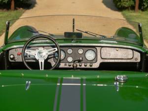 Imagen 42/50 de Elva Courier (1960)